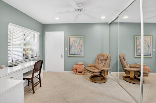 30 Eastgate Drive C, Boynton Beach, FL 33436