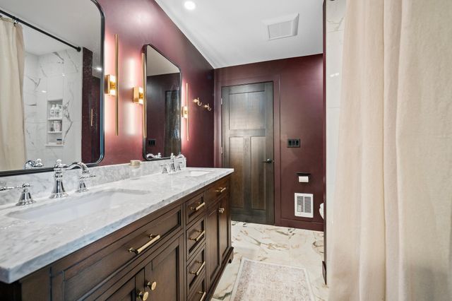 617 10th Avenue W, Alexandria, MN 56308