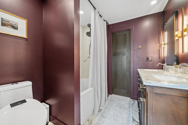 617 10th Avenue W, Alexandria, MN 56308