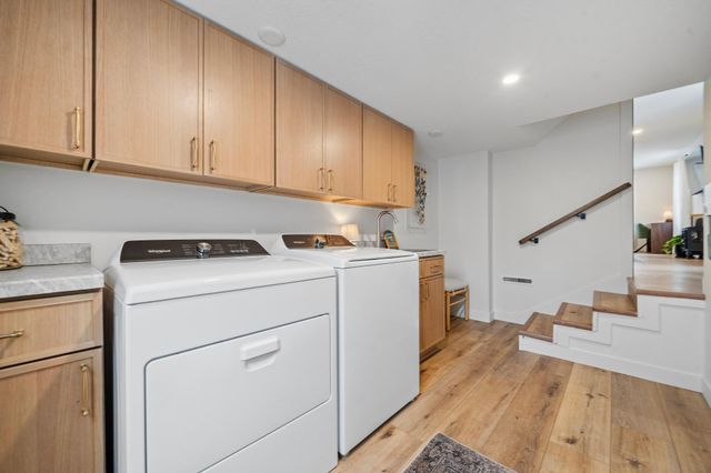 617 10th Avenue W, Alexandria, MN 56308