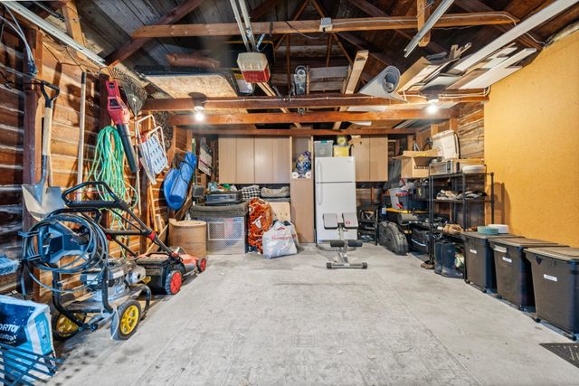 617 10th Avenue W, Alexandria, MN 56308