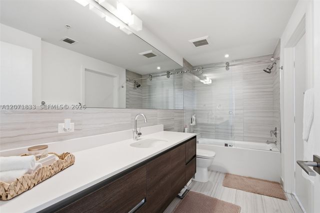 301 Altara Ave 623, Coral Gables, FL 33146