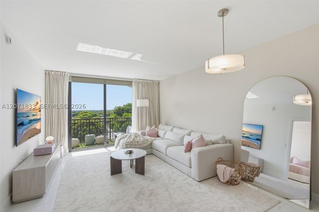 301 Altara Ave 623, Coral Gables, FL 33146