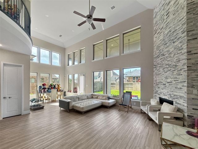 26311 Aurora Valley Way, Richmond, TX 77406