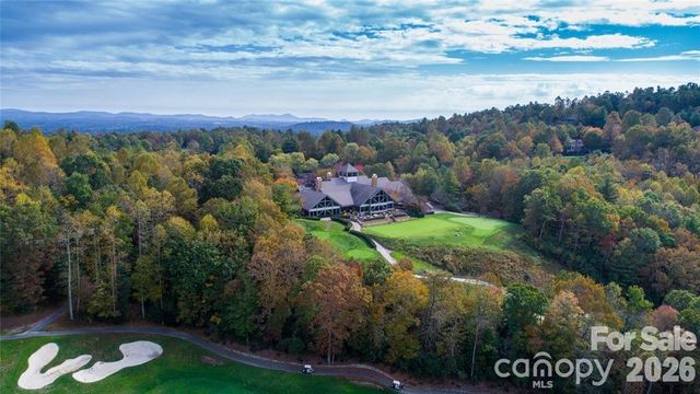 160 Chattooga Run, Hendersonville, NC 28739