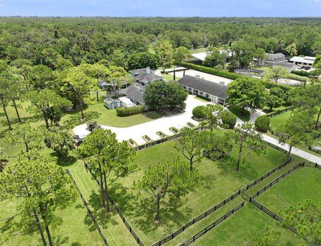 2740 Buck Ridge Trail, Loxahatchee, FL 33470