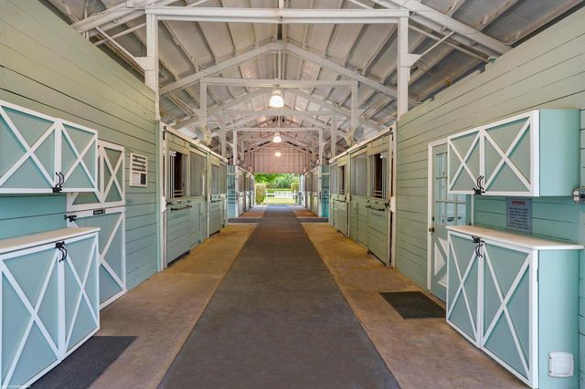 2740 Buck Ridge Trail, Loxahatchee, FL 33470