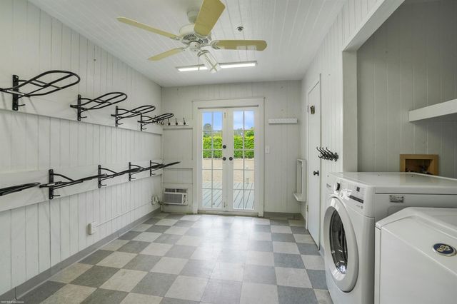2740 Buck Ridge Trail, Loxahatchee, FL 33470