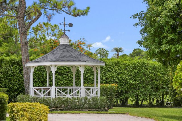 2740 Buck Ridge Trail, Loxahatchee, FL 33470