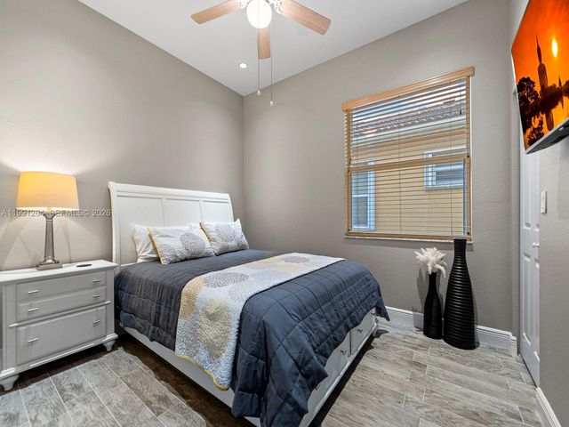 2021 SE 17th Ave, Homestead, FL 33035