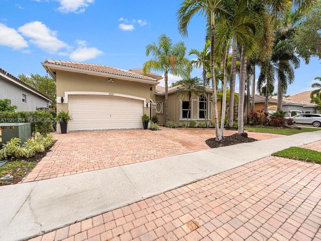 2021 SE 17th Ave, Homestead, FL 33035