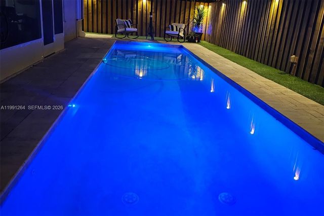 2021 SE 17th Ave, Homestead, FL 33035