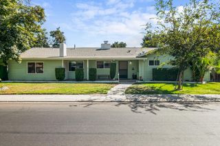 1310 Del Vale Ave, Modesto, CA 95350