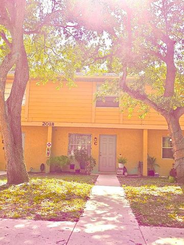 2018 S 10th Street C, Fort Pierce, FL 34950