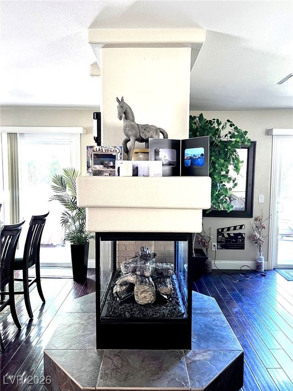 Image 12 of property listing at 10919 Pentland Downs Street, Las Vegas, NV 89141