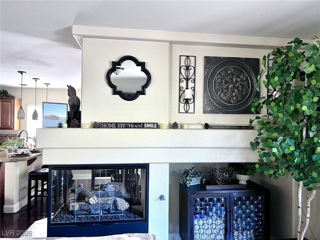 Image 16 of property listing at 10919 Pentland Downs Street, Las Vegas, NV 89141