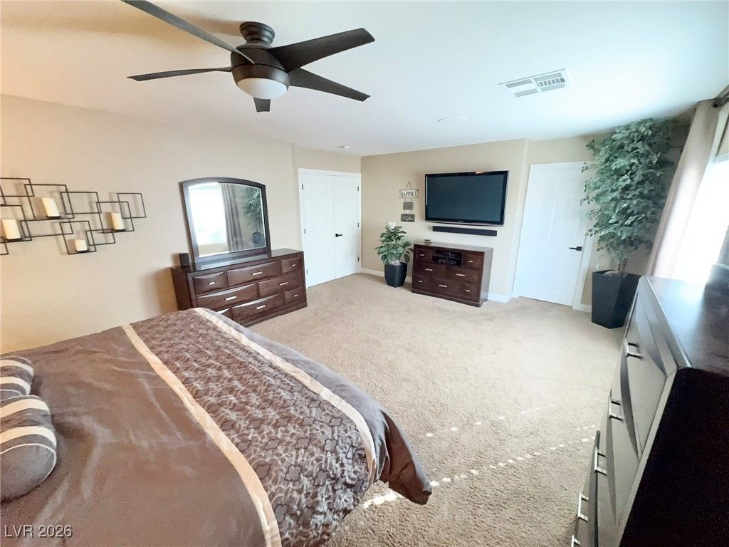 Image 21 of property listing at 10919 Pentland Downs Street, Las Vegas, NV 89141