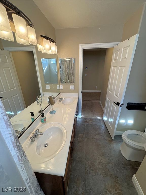 Image 36 of property listing at 10919 Pentland Downs Street, Las Vegas, NV 89141