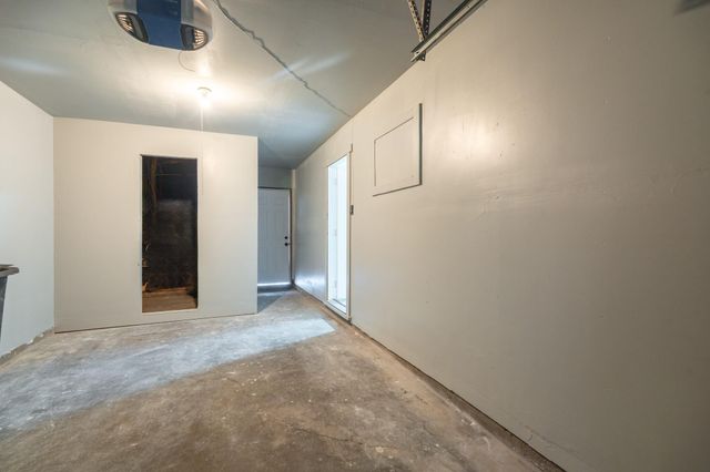 4901 Richfield Lane, Houston, TX 77048