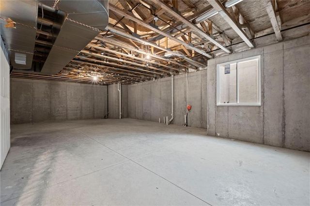 456 SW Brummel Road, Lee's Summit, MO 64081