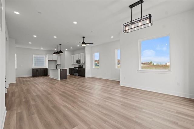 456 SW Brummel Road, Lee's Summit, MO 64081