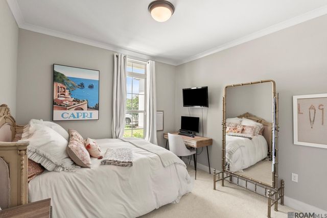 529 Flycatcher Dr, Baton Rouge, LA 70810