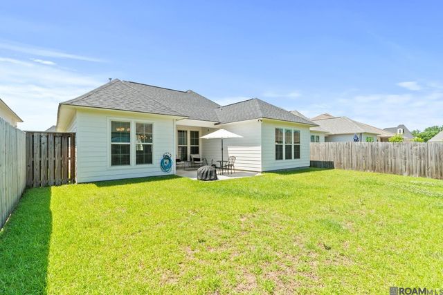 529 Flycatcher Dr, Baton Rouge, LA 70810