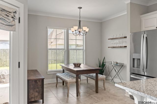 529 Flycatcher Dr, Baton Rouge, LA 70810