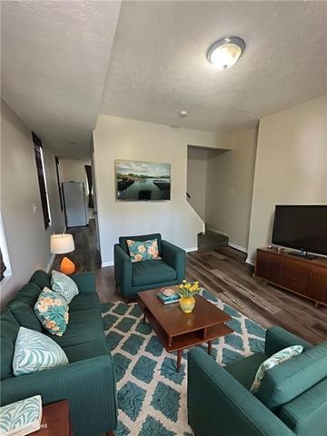 457 Natchez St., Mt Washington, PA 15211