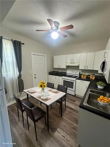 457 Natchez St., Mt Washington, PA 15211