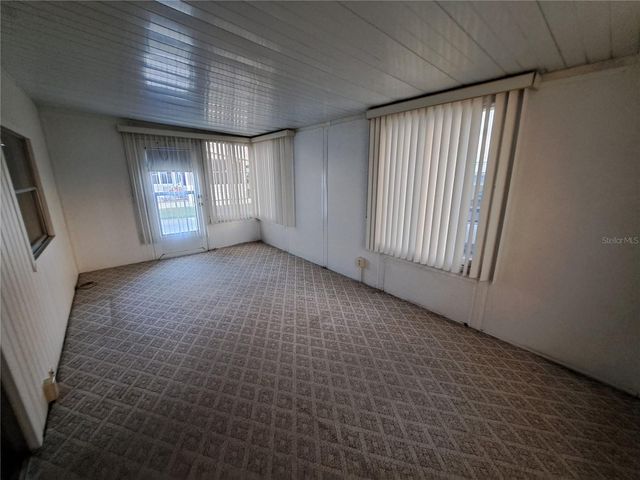 36 MAPLE LEAF COURT, Palm Harbor, FL 34684