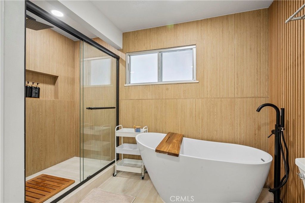 Image 28 of property listing at 41735 Comstock, Big Bear Lake, CA 92315