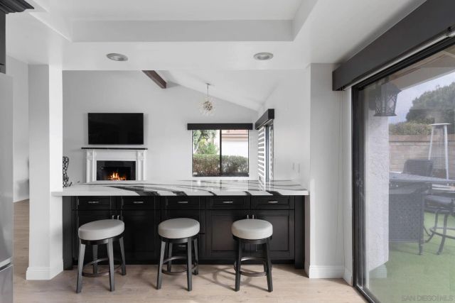 1879 Caminito Ascua, Lajolla, CA 92037