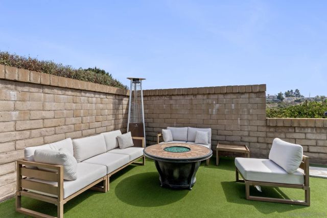 1879 Caminito Ascua, Lajolla, CA 92037