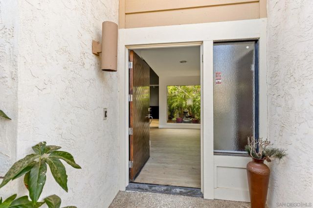 1879 Caminito Ascua, Lajolla, CA 92037