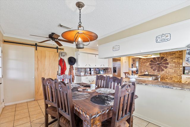 529 An County Road 2304, Tennessee Colony, TX 75861