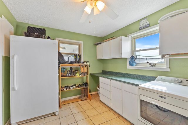 529 An County Road 2304, Tennessee Colony, TX 75861