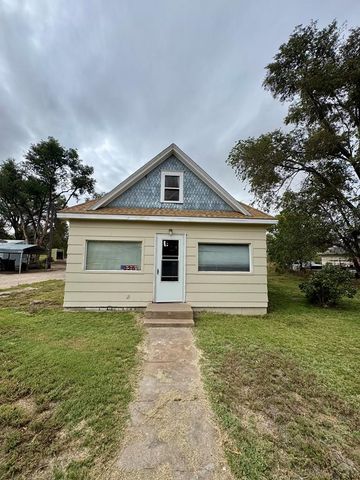 214-220 Ash Ave, La Junta, CO 81050