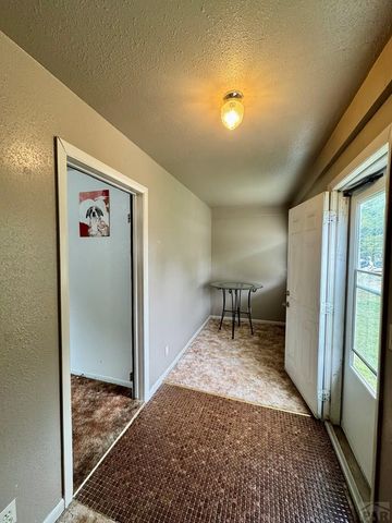 214-220 Ash Ave, La Junta, CO 81050