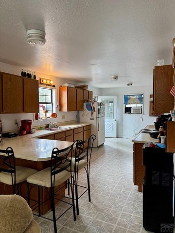 214-220 Ash Ave, La Junta, CO 81050