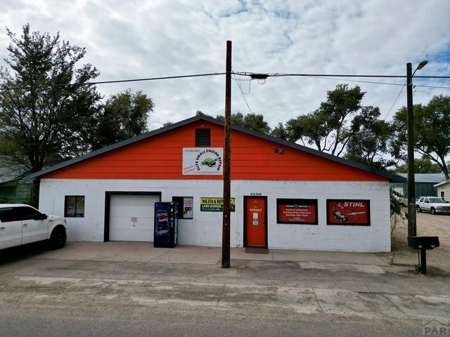 214-220 Ash Ave, La Junta, CO 81050