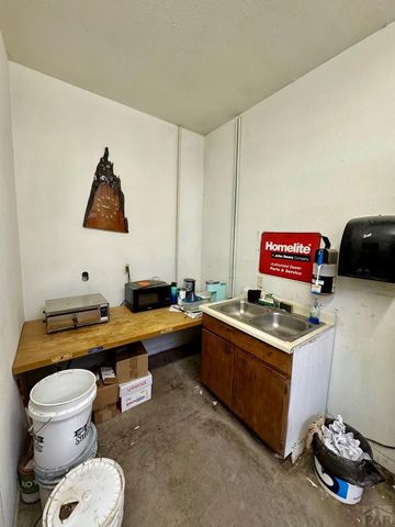 214-220 Ash Ave, La Junta, CO 81050