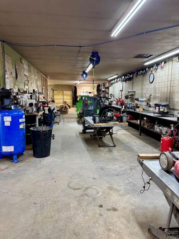 214-220 Ash Ave, La Junta, CO 81050