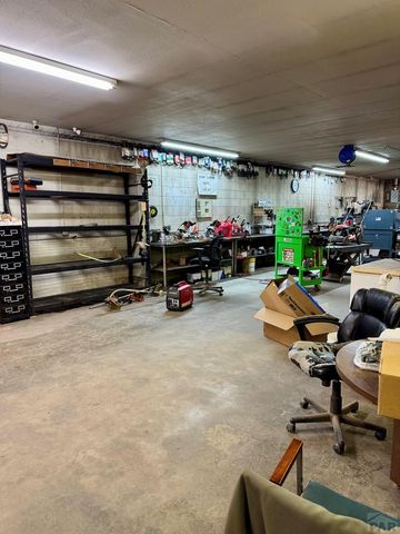 214-220 Ash Ave, La Junta, CO 81050