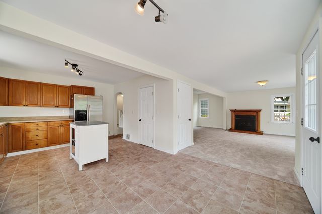 1323 GRANT Avenue, Erie, PA 16505