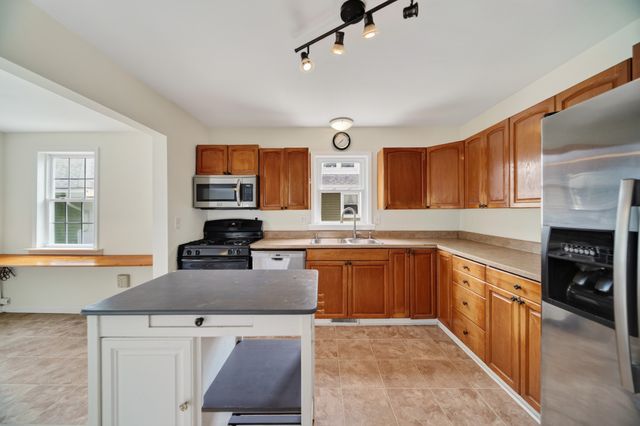 1323 GRANT Avenue, Erie, PA 16505