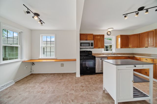 1323 GRANT Avenue, Erie, PA 16505
