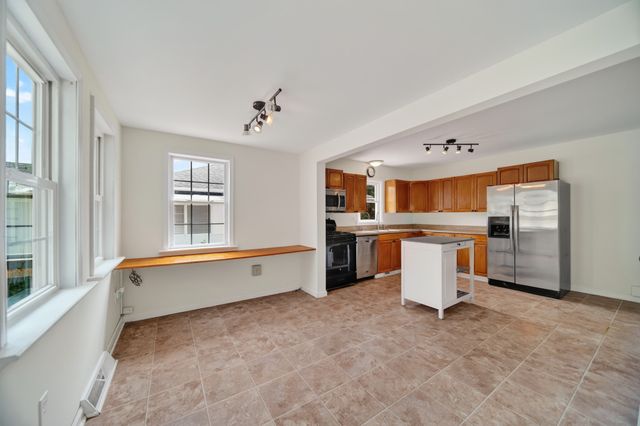1323 GRANT Avenue, Erie, PA 16505