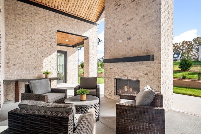 7265 Ruzek Court, Fairview, TN 37062