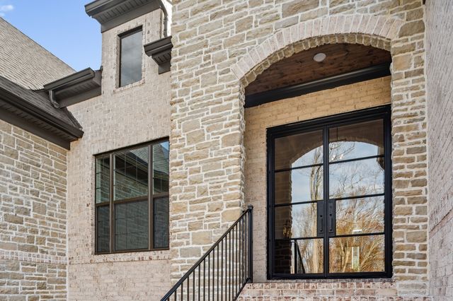 7265 Ruzek Court, Fairview, TN 37062